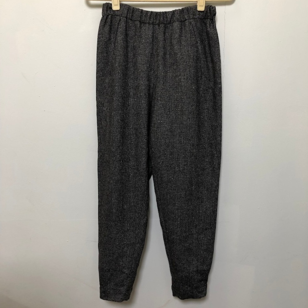 Cropped wool jogger